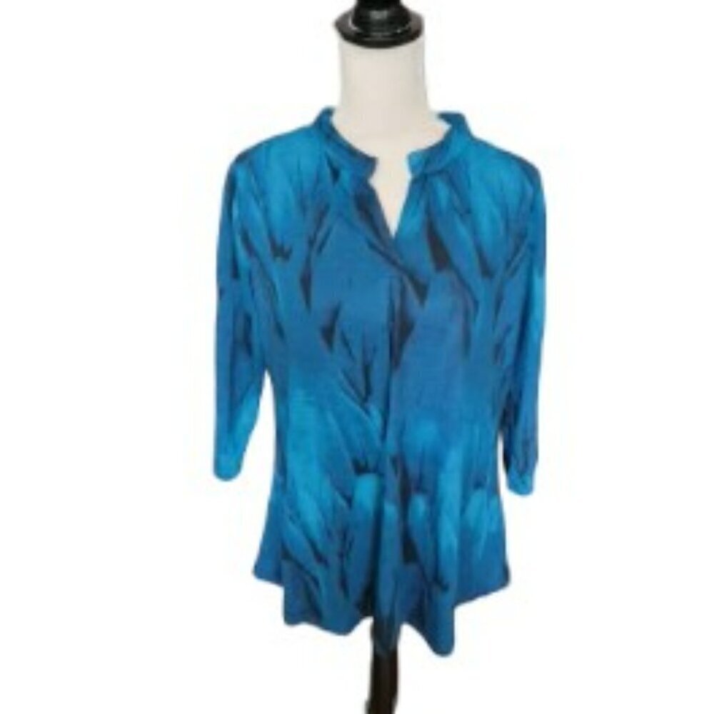NWT Bepei Long Sleeve with Tabs Blue and‎ Black V Neck Top in Size Large